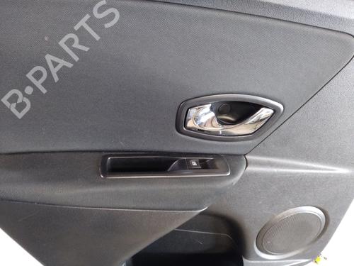 left-rear-door-renault-megane-iii-hatchback-bz01_-b3_-2008-25352162 main image