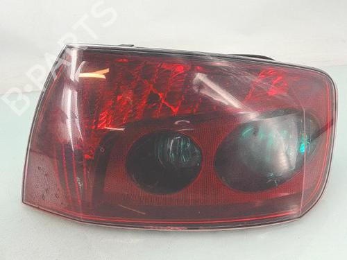 Used Right taillight PEUGEOT 407 (6D_) 2.0 HDi 135 (6DRHRH, 6DRHRE, 6DRHRG, 6DRHRJ) (136 hp) 30527759