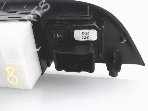 Used Left front window switch Left front window switch SUZUKI SWIFT III (MZ, EZ) 1.3 (RS413, ZC11S) (92 hp) 25368581 25368581