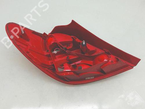 Used Right taillight Right taillight 32481397 32481397
