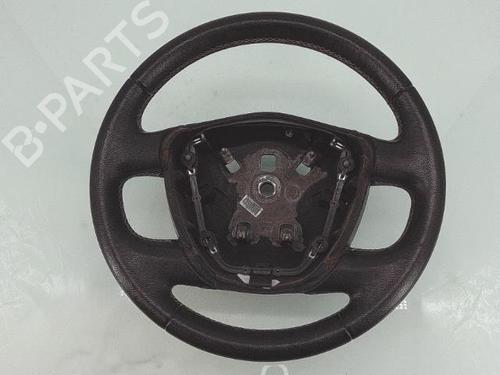 Used Steering wheel LANCIA MUSA (350_) 1.3 D Multijet (350.AXM11, 350.AXM1A, 350.AXI1A) (95 hp) 28964373