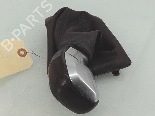 Used Gear lever PEUGEOT 208 I (CA_, CC_) 1.2 VTI 82 (82 hp) 28680812