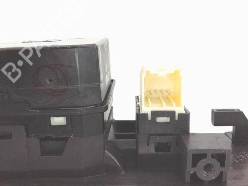 Left front window switch CHEVROLET CAPTIVA (C100, C140) 2.0 D 4WD | BP29852083I27