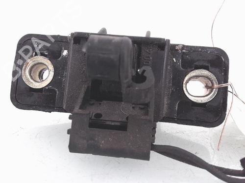 Used Tailgate lock RENAULT CLIO II (BB_, CB_) 1.2 (BB0A, BB0F, BB10, BB1K, BB28, BB2D, BB2H, CB0A,... (58 hp) 25353020