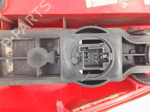 left-taillight-ford-focus-i-turnier-dnw-1999-2000-2001-2002-2003-2004-2005-2006-2007-27987023 main image