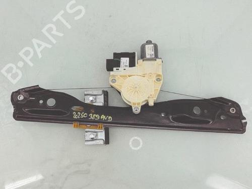 Used Front right window mechanism Front right window mechanism FIAT 500X (334_) 1.6 D Multijet (334AXA1B, 334AXA11) (120 hp) 30528748 30528748
