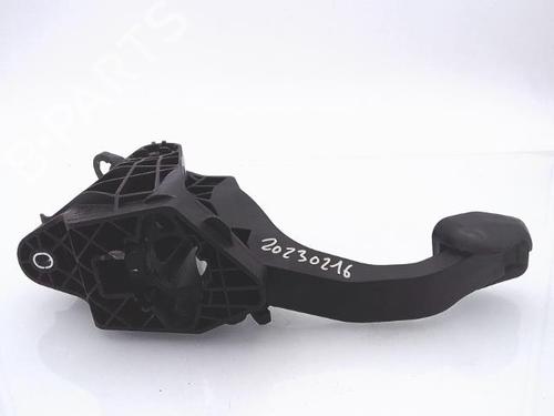 Used Clutch pedal Clutch pedal VW POLO V (6R1, 6C1) 1.6 TDI (90 hp) 25363821 25363821