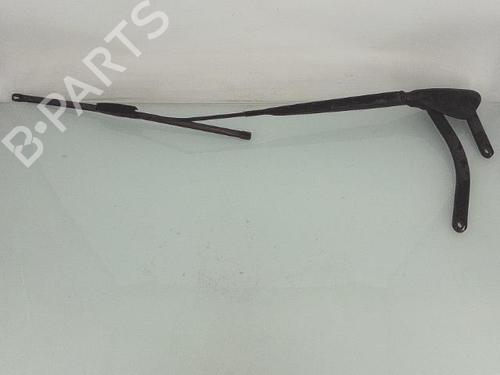 Used Front windshield wiper arm RENAULT SCÉNIC II (JM0/1_) 1.9 dCi (JM0G, JM12, JM1G, JM2C) (120 hp) 27318879