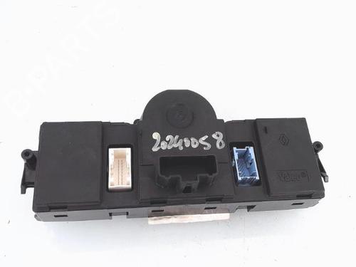 Climate control RENAULT SCÉNIC II (JM0/1_) 1.5 dCi (JM1E, JM16) | BP25363307I5 
