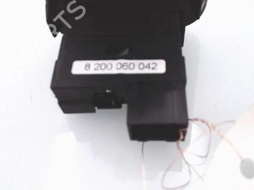 Commande de phare Commande de phare RENAULT CLIO II (BB_, CB_) 1.5 dCi (B/CB07) (65 hp) 25366503 25366503