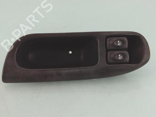 Used Left front window switch Left front window switch RENAULT SCÉNIC I MPV (JA0/1_, FA0_) 1.9 dCi (JA05, JA1F) (102 hp) 28694025 28694025