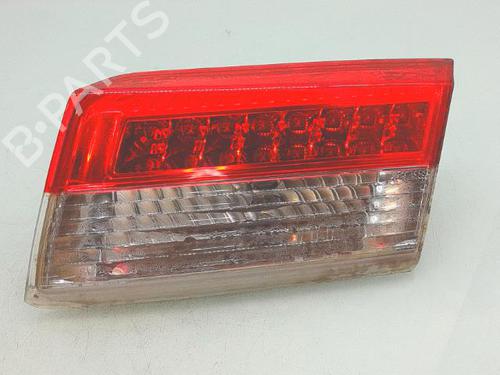 Feu de coffre droit RENAULT LAGUNA III (BT0/1) 1.5 dCi (BT00, BT0A, BT0T, BT1J) (110 hp) 31859752