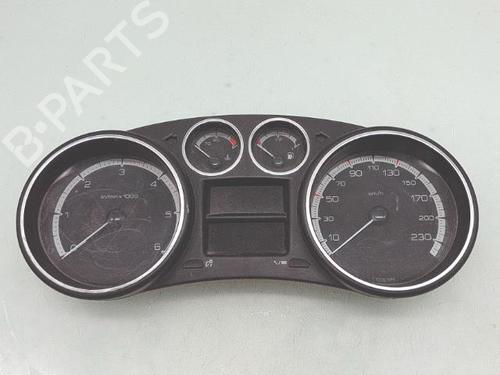 Used Instrument cluster Instrument cluster 36848052 36848052