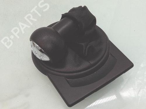 Used Shift knob CITROËN C4 I (LC_) 1.6 HDi (109 hp) 30732860