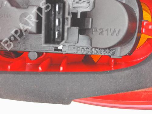 Right taillight SEAT LEON (1P1) 2.0 TDI | BP29631146C35 