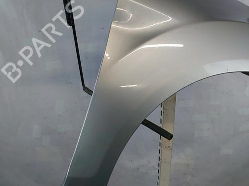 Used Right front fenders Right front fenders 37283977 37283977