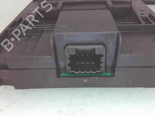 Card reader RENAULT MEGANE III Hatchback (BZ0/1_, B3_) 1.5 dCi (BZ09, BZ0D, BZ1W, BZ29, BZ14) | BP32241542E4 - Image 3
