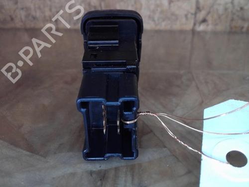 Used Warning switch NISSAN ALMERA II Hatchback (N16) 2.2 Di (110 hp) 25366752