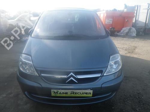 Right headlight CITROËN C8 (EA_, EB_) 2.0 HDi 165 | BP25359585C29 
