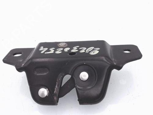 Used Tailgate lock Tailgate lock PEUGEOT 206 Hatchback (2A/C) 2.0 HDI 90 (90 hp) 25366094 25366094