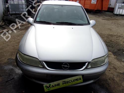 Left front fog light OPEL VECTRA B Hatchback (J96) 2.0 DTI 16V (F68) | BP25359498C30 