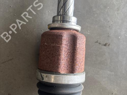 drivaksel-fortil-venstre-renault-clio-v-b7_-2019-38722953 main image