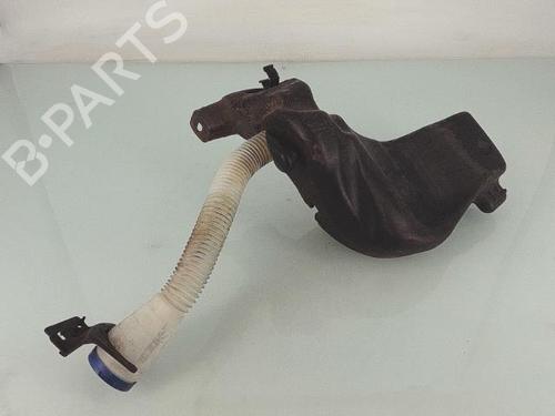 windscreen-washer-tank-citroen-c4-i-lc_-2004-2005-2006-2007-2008-2009-2010-2011-2012-2013-2014-27485198 main image