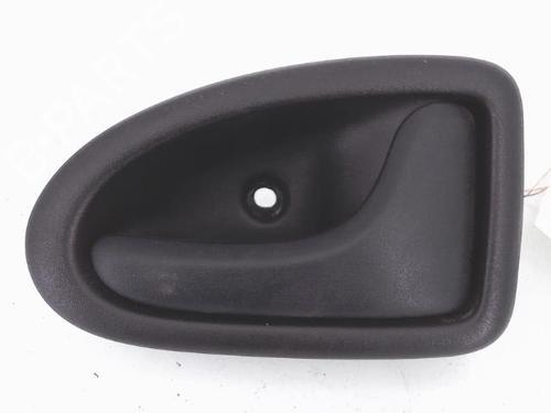 Used Front right interior door handle RENAULT CLIO II (BB_, CB_) 1.9 dTi (B/CB0U) (80 hp) 25368981