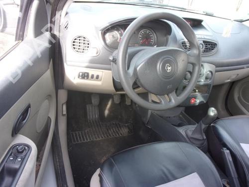 Right front fog light RENAULT CLIO III (BR0/1, CR0/1) 1.2 16V (BR02, BR0J, BR11, CR02, CR0J, CR11) | BP25373366C31 