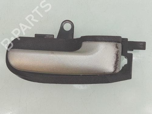 Used Front right interior door handle TOYOTA YARIS (_P1_) 1.3 (SCP12_, SCP13_, SCP12R, SCP13R) (87 hp) 29756821