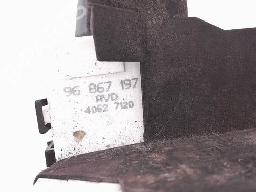 Front right lock CITROËN C4 I (LC_) 1.6 HDi | BP25366032C97