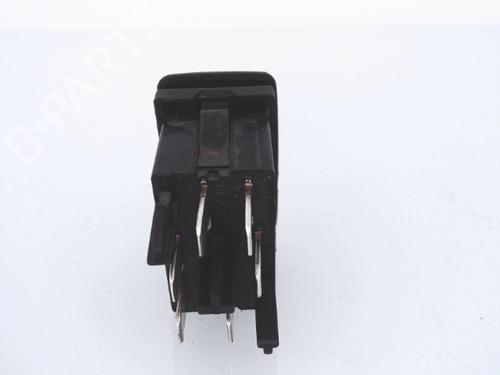 Used Right front window switch VW POLO III (6N1) 60 1.4 (60 hp) 25370023