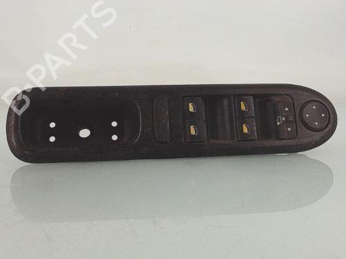 Used Switch PEUGEOT 407 SW (6E_, 6D_) 2.0 HDi 135 (136 hp) 25365423