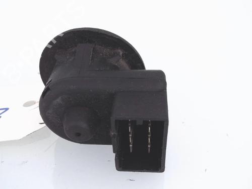 Commande retroviseurs RENAULT LAGUNA II (BG0/1_) 1.9 dCi (107 hp) 25361802