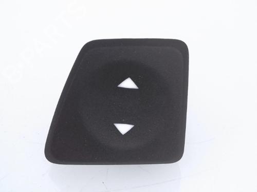 right-front-window-switch-fiat-500-c-312_-2009-25361686 main image