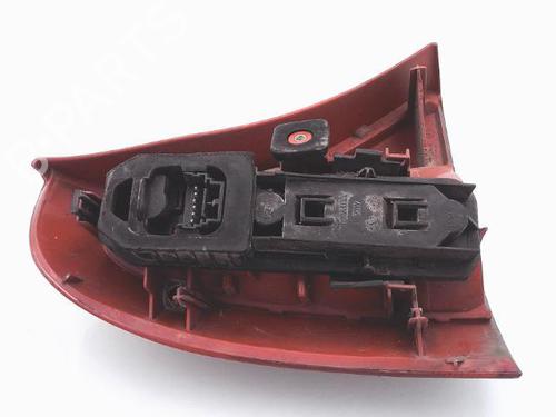 Right taillight RENAULT CLIO II Hatchback Van (SB0/1/2_) 1.9 D (SB0R) | BP25350852C35 