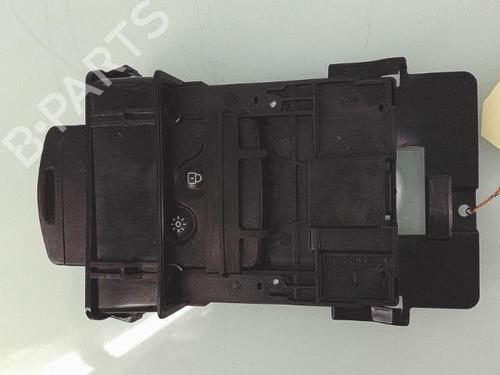 Used Card reader Card reader RENAULT LAGUNA III (BT0/1) 1.5 dCi (BT00, BT0A, BT0T, BT1J) (110 hp) 25371334 25371334