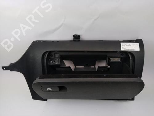 Used Glove box VW GOLF VI (5K1) 2.0 TDI (110 hp) 25350854