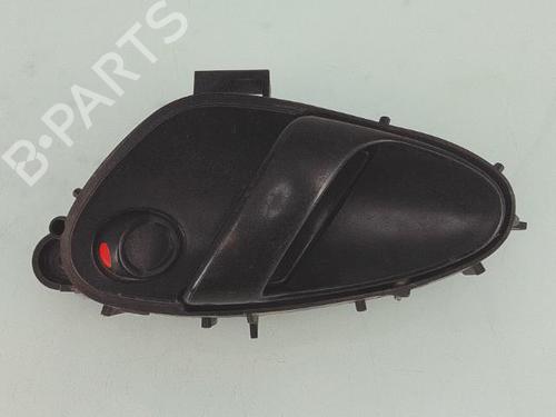Venstre foran invendig håndtak CITROËN XSARA (N1) 1.4 i (75 hp) 26904994