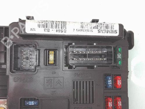 Used Fuse box Fuse box CITROËN C5 I (DC_) 2.0 HDi (DCRHZB, DCRHZE) (109 hp) 31662600 31662600