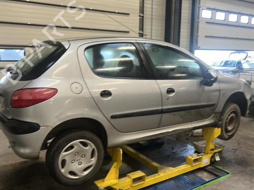 Switch PEUGEOT 206 Hatchback (2A/C) 1.4 i | BP25371805I30 