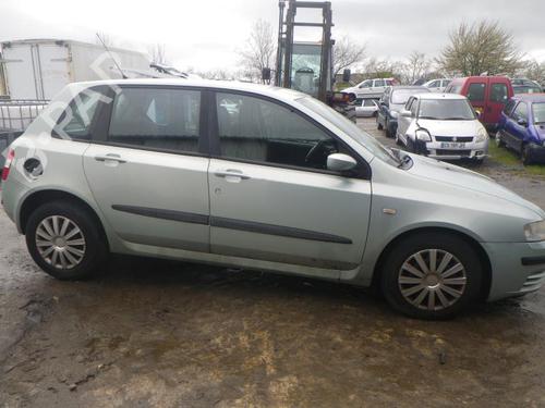 Left mirror FIAT STILO (192_) 1.6 16V (192_XB1A) | BP25367843C26