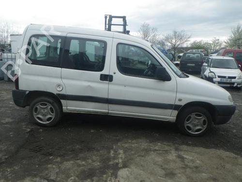Front right lock PEUGEOT PARTNER Box Body/MPV (5_, G_) 1.9 D | BP25358701C97 