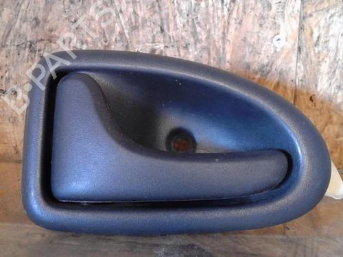 Used Front right interior door handle RENAULT SCÉNIC I MPV (JA0/1_, FA0_) 1.9 dTi (JA0N) (98 hp) 25365002