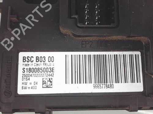 Fuse box PEUGEOT 308 I (4A_, 4C_) 1.6 HDi | BP27617266E1 