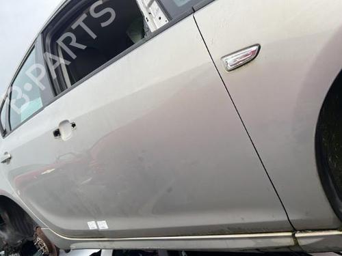right-front-door-opel-astra-j-p10-2009-2010-2011-2012-2013-2014-2015-2016-25363367 main image