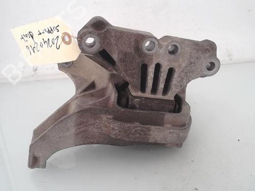 Used Engine mount Engine mount PEUGEOT 308 II (LB_, LP_, LW_, LH_, L3_) 1.6 HDi / BlueHDi 115 (115 hp) 25354117 25354117