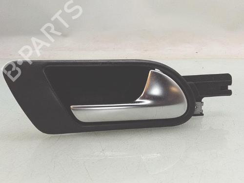 Used Rear right interior door handle Rear right interior door handle 36848015 36848015