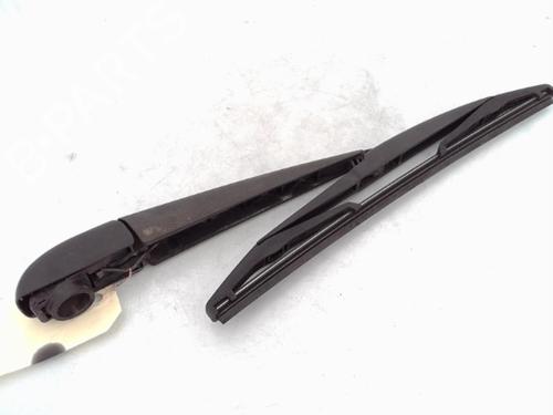 Used Rear windshield wiper arm TOYOTA RAV 4 III (_A3_) 2.2 D 4WD (ALA30_, ALA30R) (136 hp) 25355691
