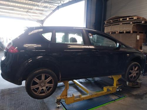 Front bumper reinforcement SEAT LEON (1P1) 2.0 TDI | BP29635638C109 